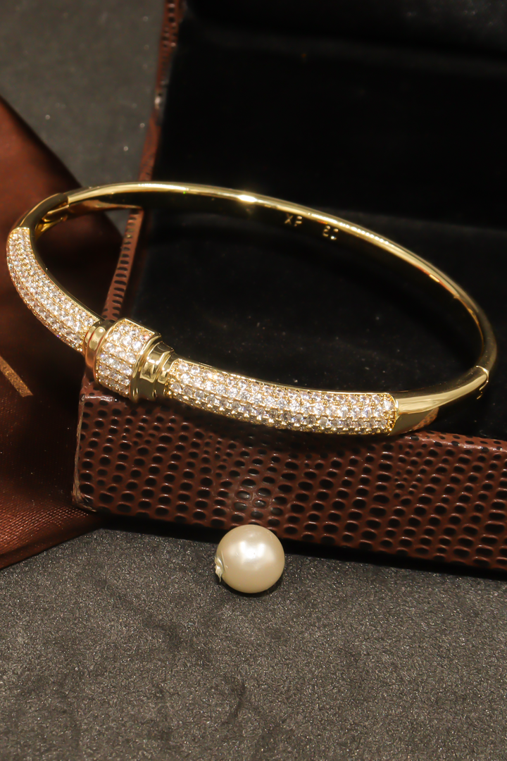 Minaki Gilded Glam Combo Jewelry Set