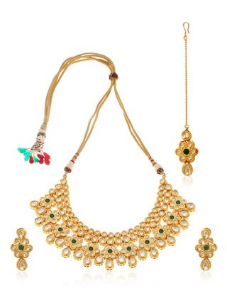 Warda Kundan Choker Necklace Set