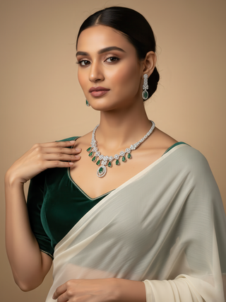 Emerald Jewellery Set