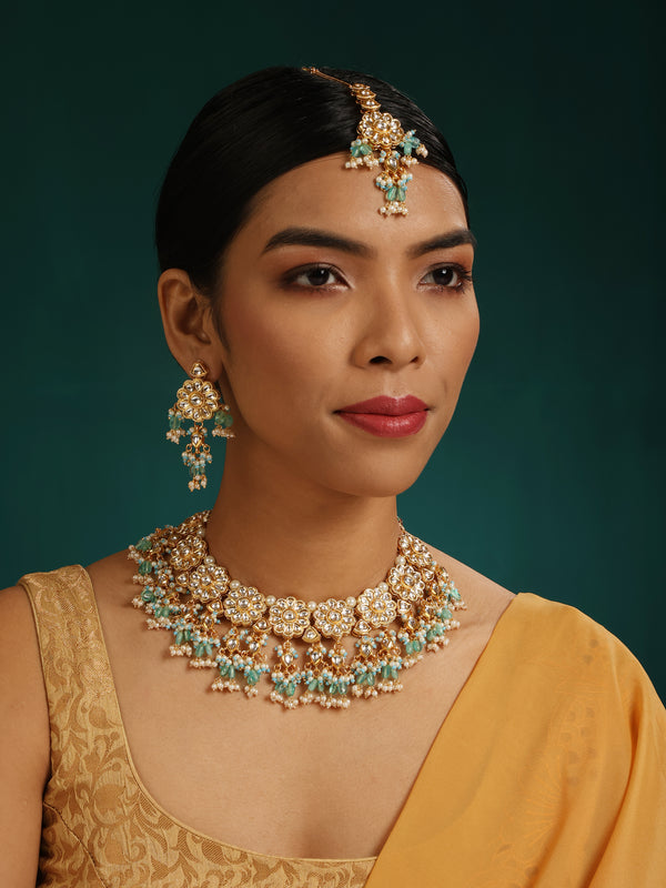 Kaisha Kundan Choker Necklace Set