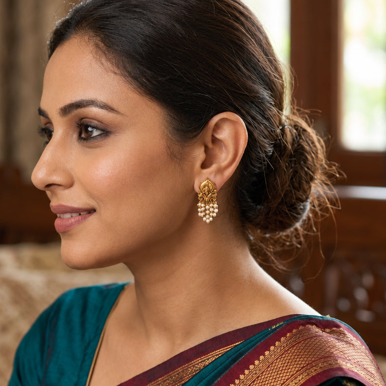 Anokhi Pearl Ear Studs - Minaki
