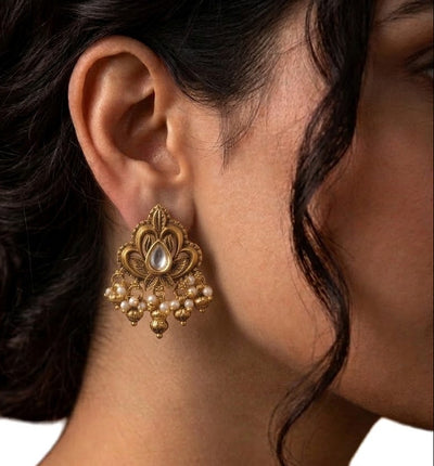 Devyani Heritage Stud Earrings - Minaki