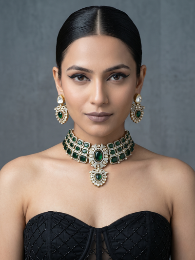 Eshika Emerald Kundan Choker Set - Minaki