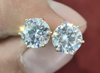 Golden LustreDots  Studs - Minaki