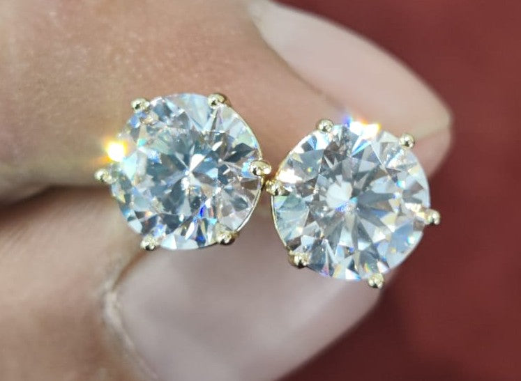 Golden LustreDots  Studs - Minaki