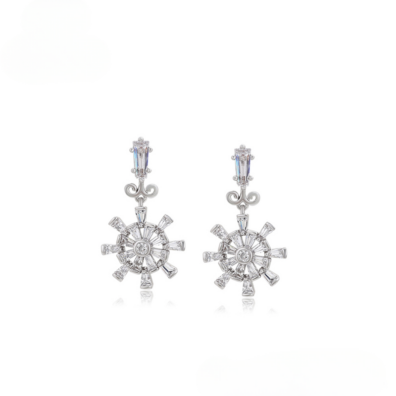 Minaki Helm Earrings - Minaki