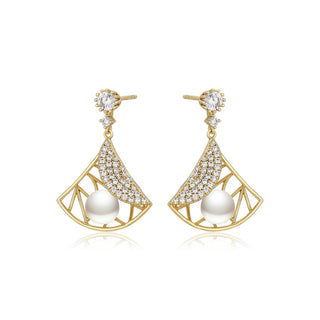 Vintage Glamour Pearl Earrings