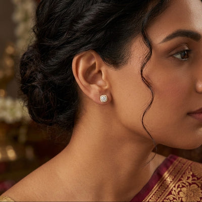 Medicea Stud Earrings - Minaki
