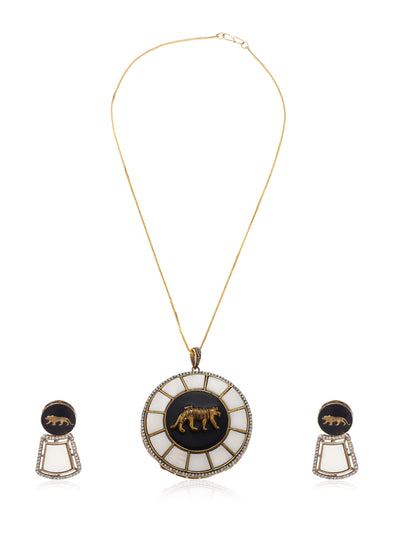Mystique Charm pendant - Minaki