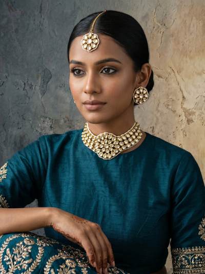 Noor Gul Kundan Choker Set - Minaki