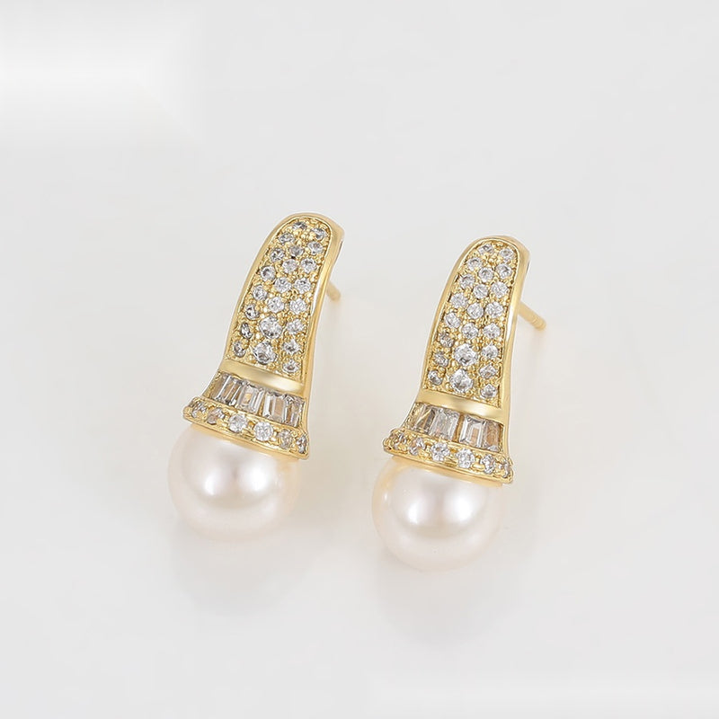 Pearl and Sparkle Drops Earrings - Minaki