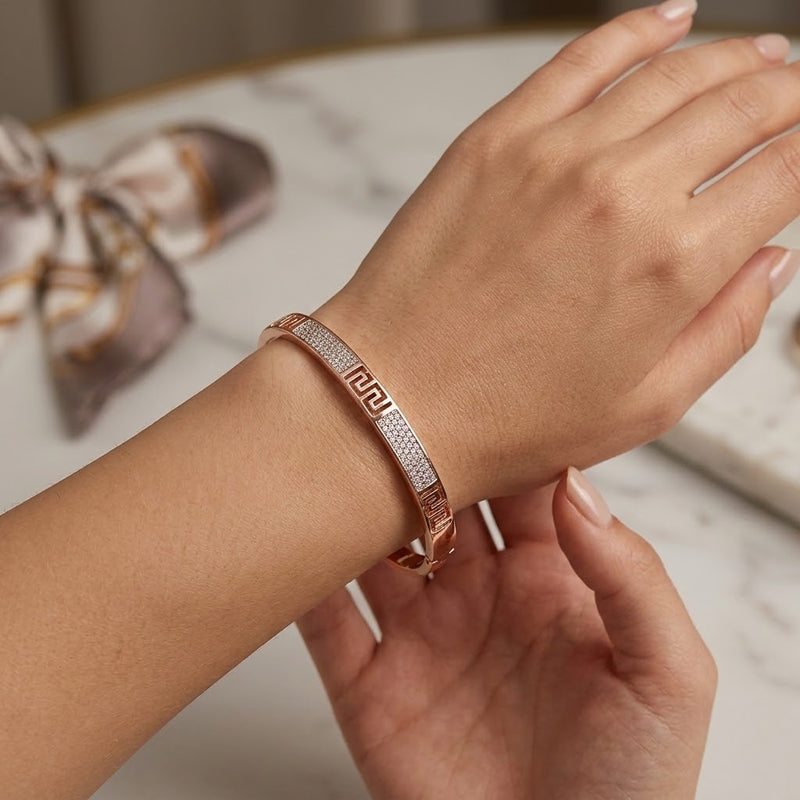 Radiance Elegance Bracelet - Minaki
