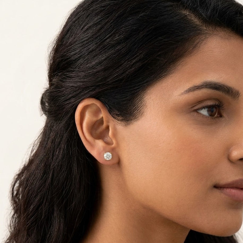 Single Solitaire Golden Studs - Minaki