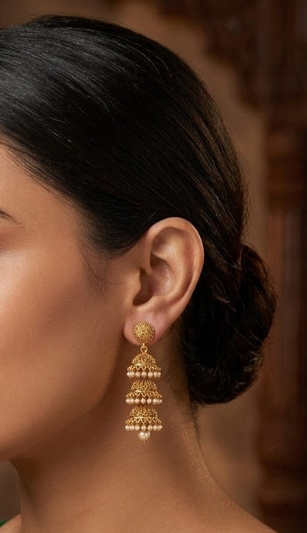 Sunehri Jhumka Earrings - Minaki