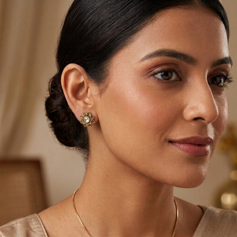 Tara Ear Studs - Minaki