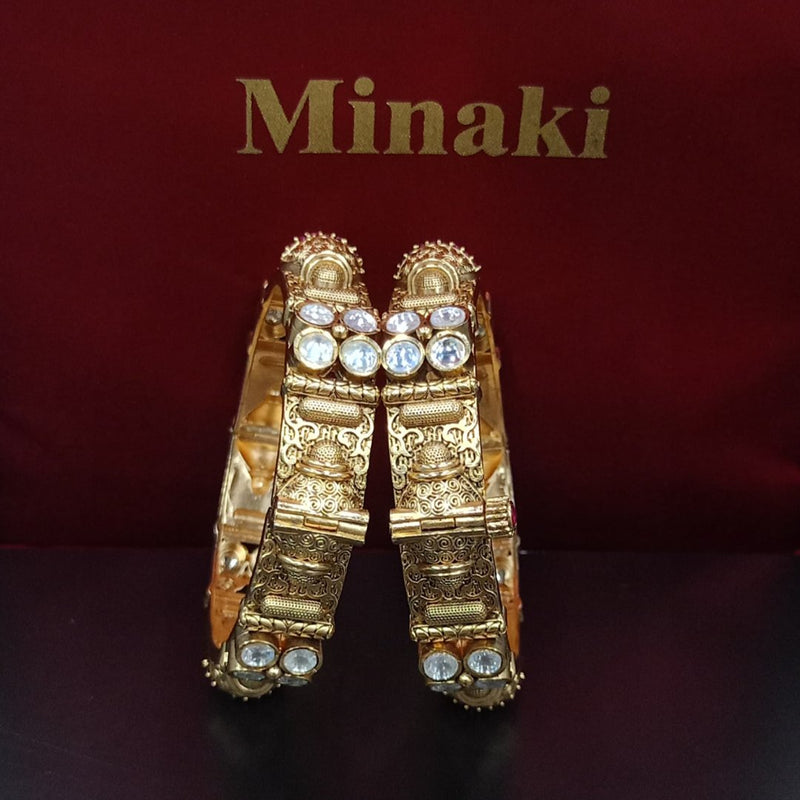 Vedika Temple Kada - Minaki