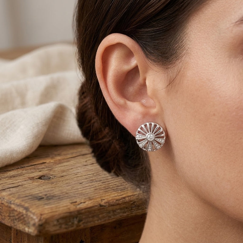 Veloria Earrings - Minaki