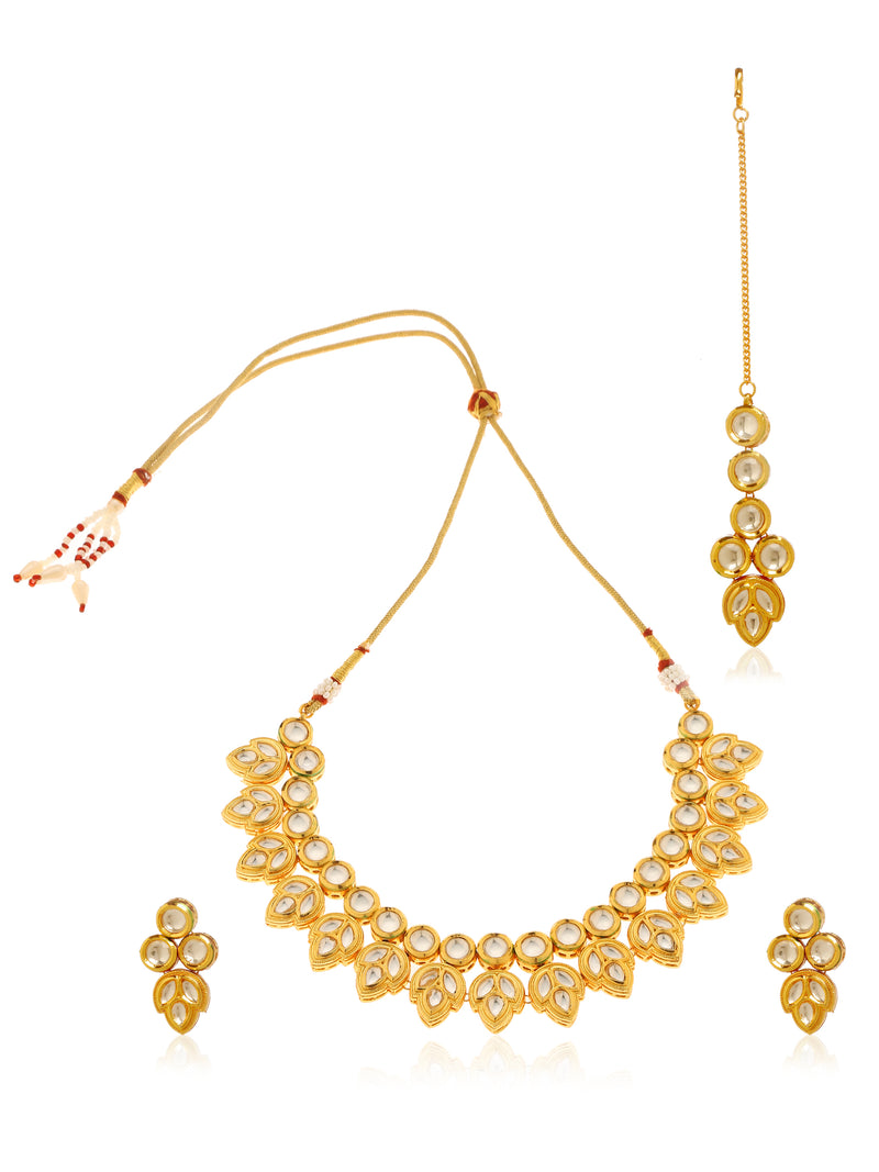 Zuelia Kundan  Choker Necklace Set - Minaki