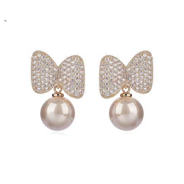 Minaki Pearl Bow Luxury Earrings