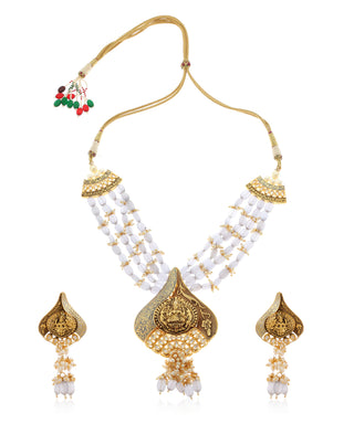 Aarika Kundan Temple Set