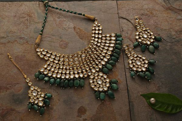 Gul Kundan Set