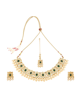 Akula Kundan Set