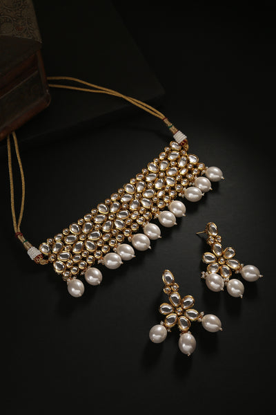 Minaki Amyra Kundan Choker Set - Minaki