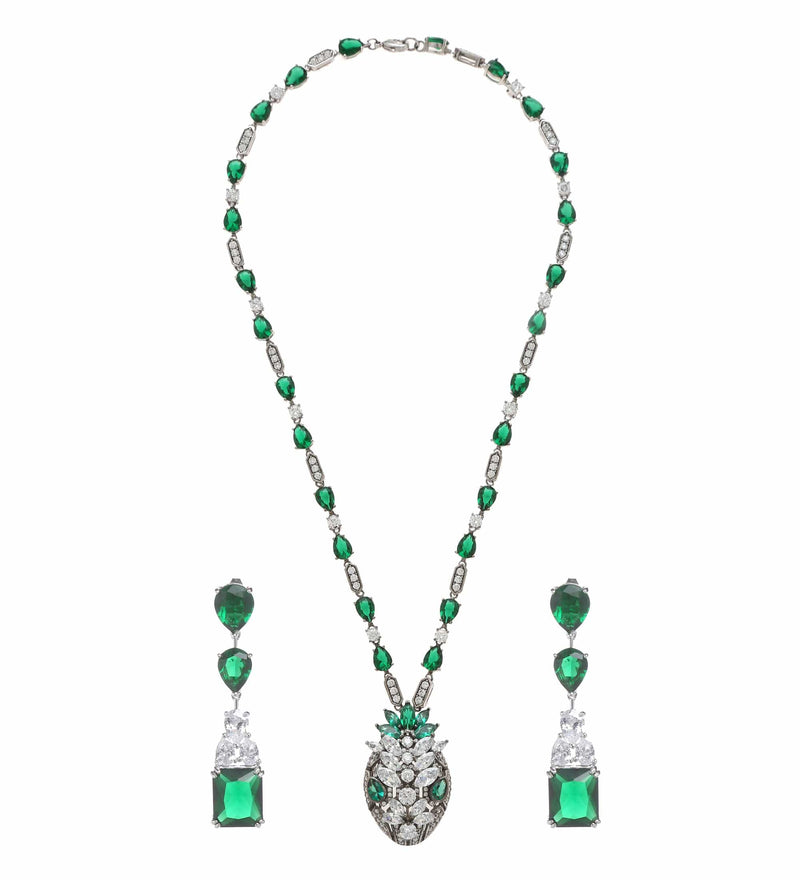 MINAKI Sets PANTHER PENDANT NECKLACE SET - Minaki