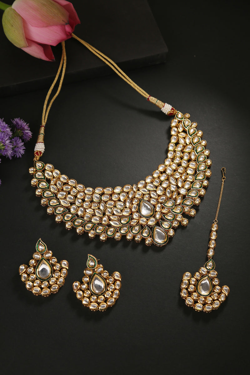 Minaki Gayathri Kundan Set - Minaki