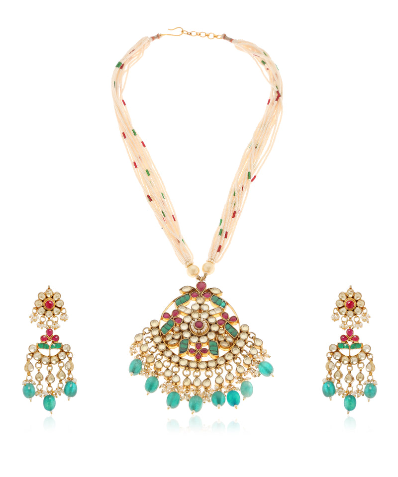 Minaki Kundan Pendant Set - Utsav Collection - Minaki