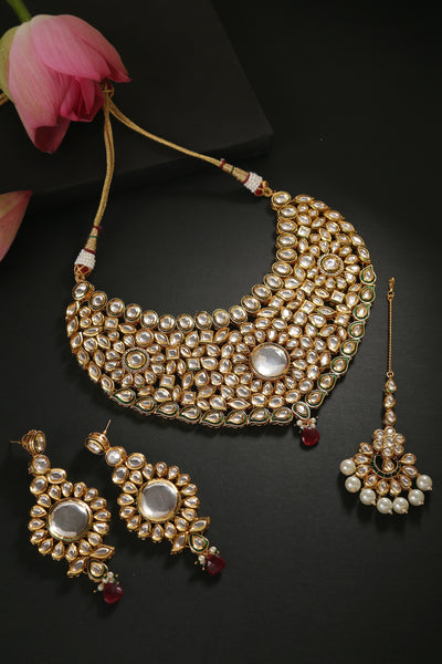 Minaki Lakshmi Kundan Set - Minaki