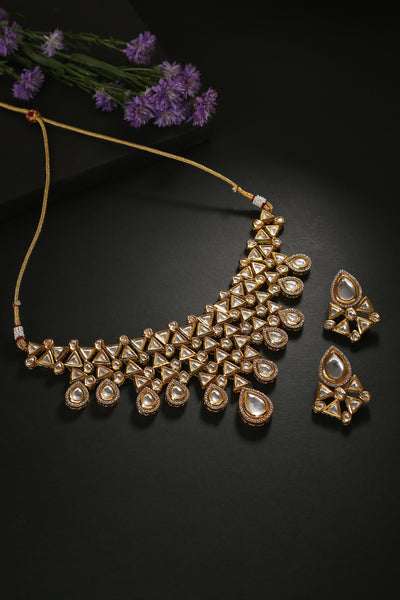 Minaki Faatina Kundan Set - Minaki