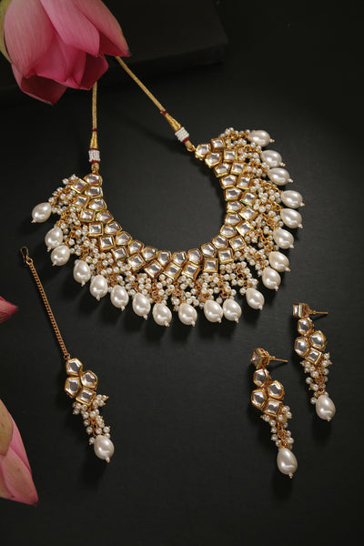 Minaki Manushi Kundan Set - Minaki