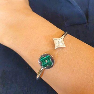 Minaki Green Flower Contemporary Bracelet