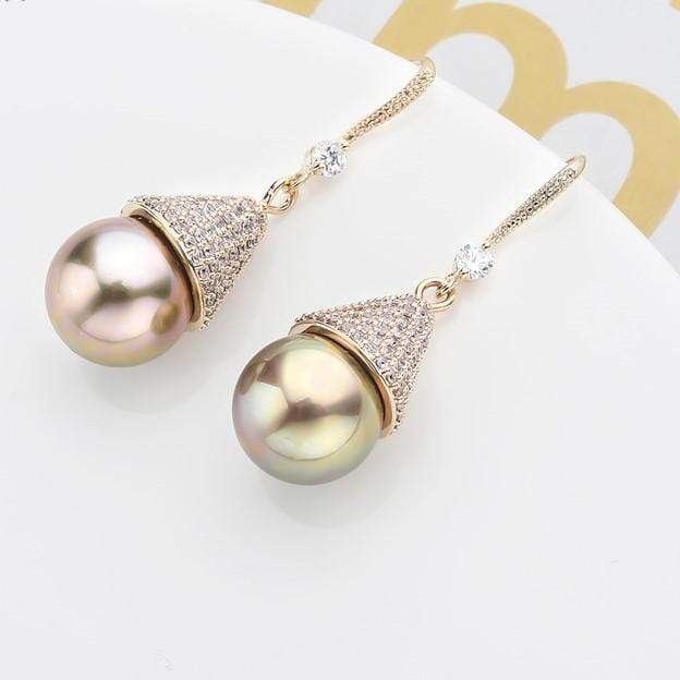 Minaki Pearl Drop Earrings
