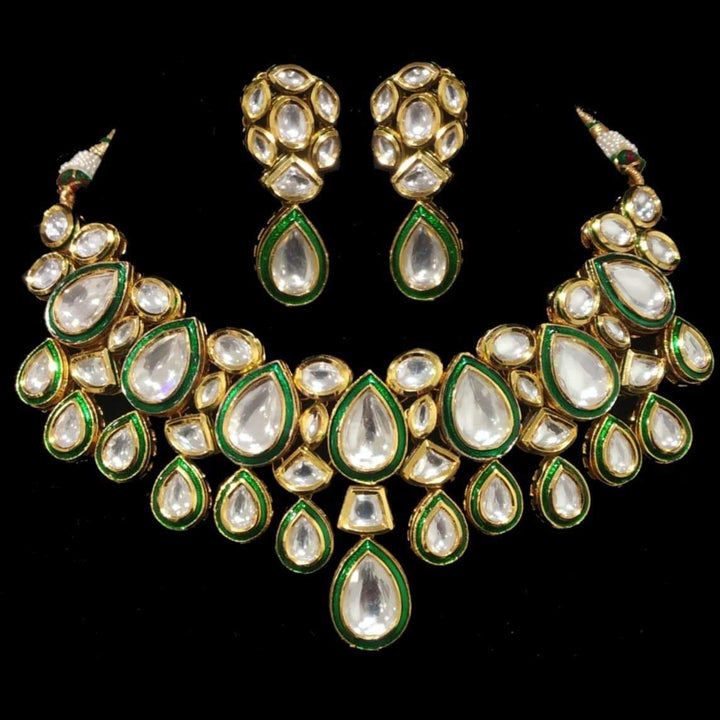 Minaki Kundan Choker Set